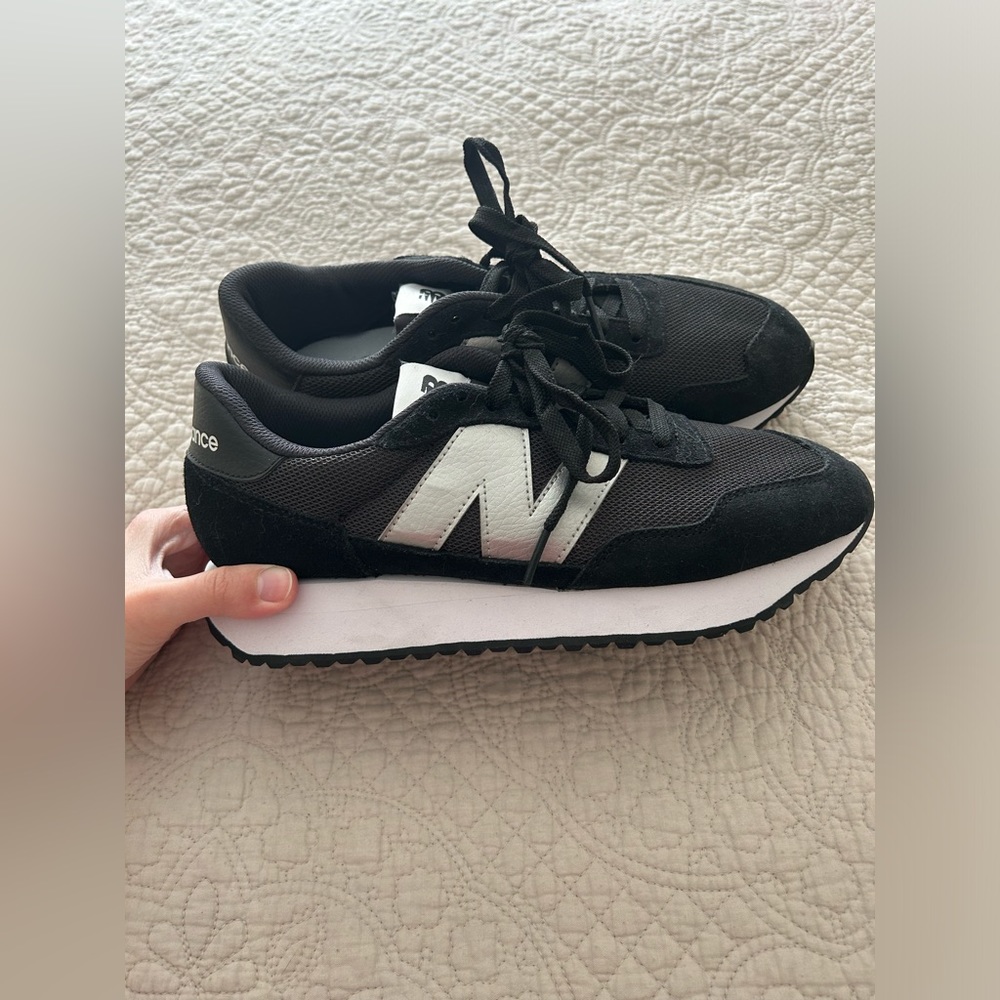 New Balance 237 in black and silver. Women’s size 9.5